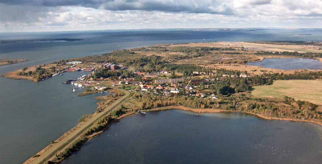 Hotel Und Restaurant "Zur Zwiebel" Peenemunde Bagian luar foto